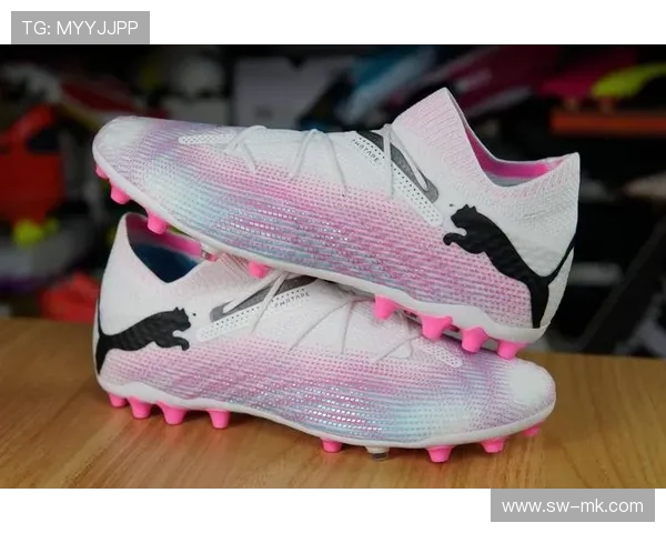 球星专属足球鞋大揭秘，如何选择适合自己的高性能装备